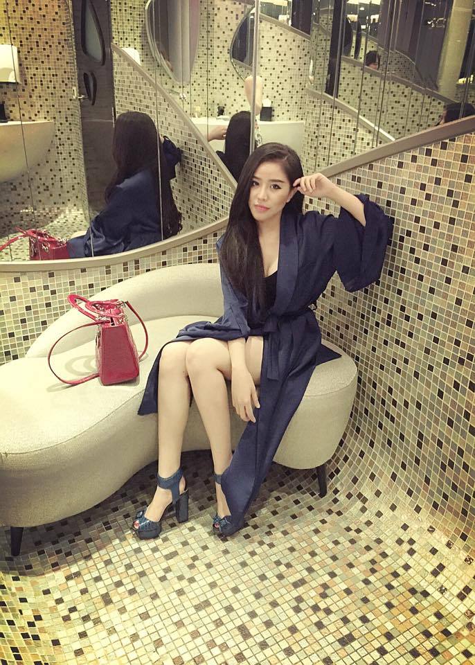 娇妻被开发成yin娃h文小说